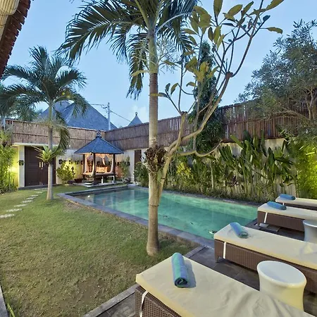 Villa Star Seminyak  Exterior photo