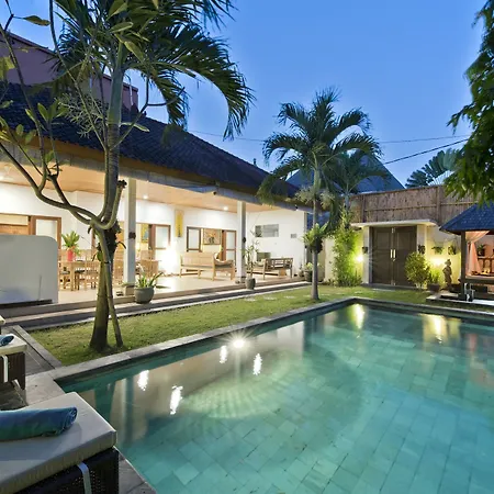 Villa Star Seminyak  Exterior photo